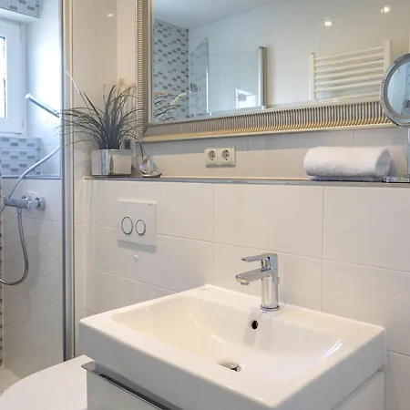 Th_ H_str_3 App_ 30 Kaisers Βέστερλαντ